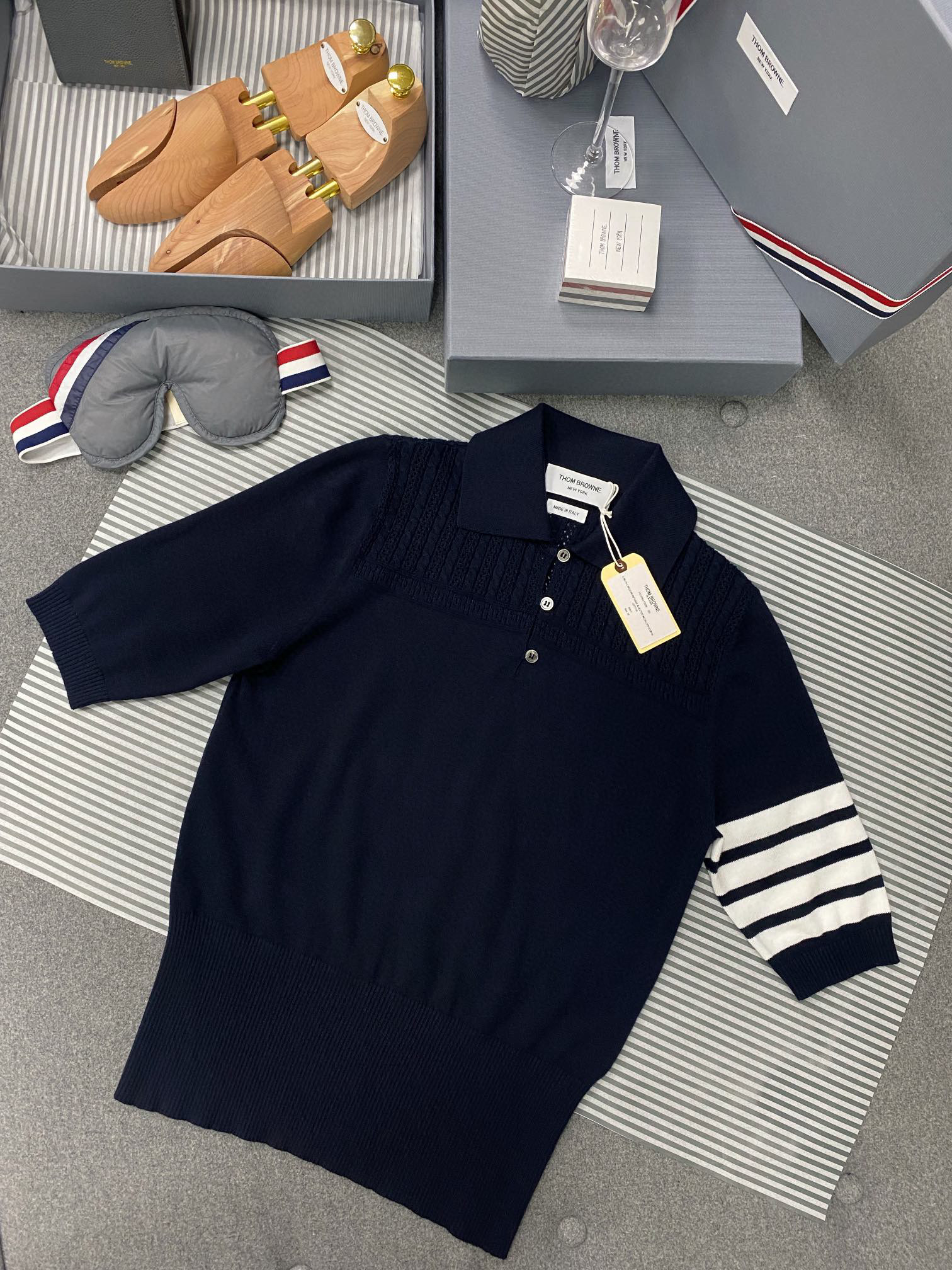 톰브라운 Thom Browne 티셔츠 150,000원