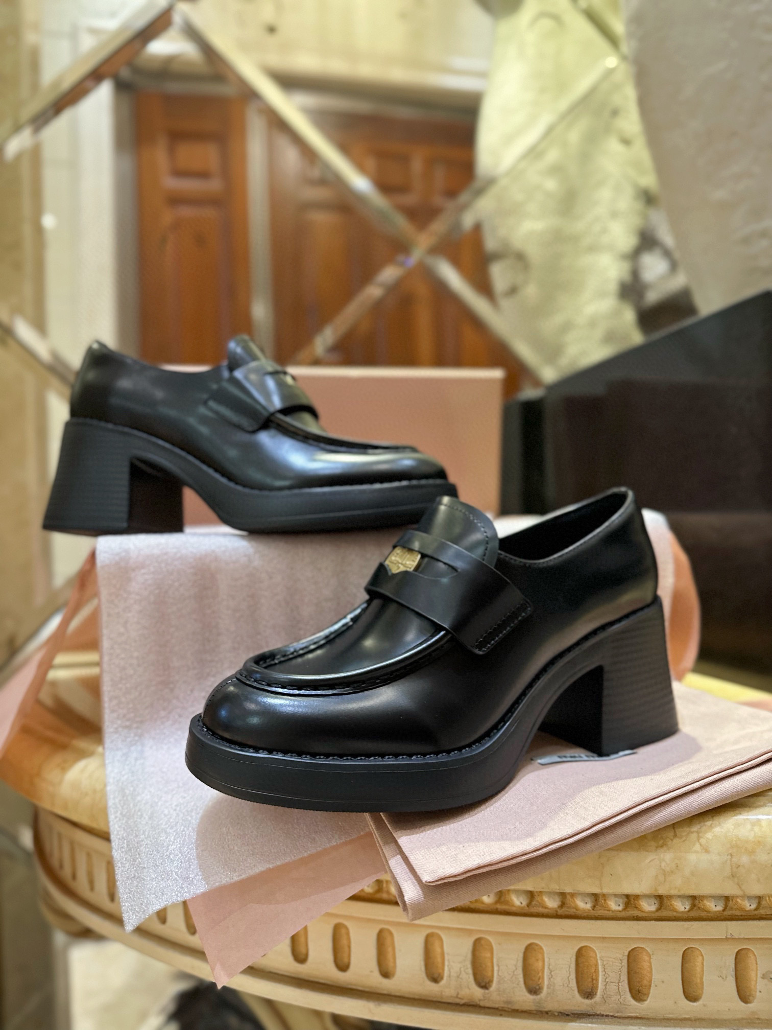 미우 미우 MIU Miu 로퍼