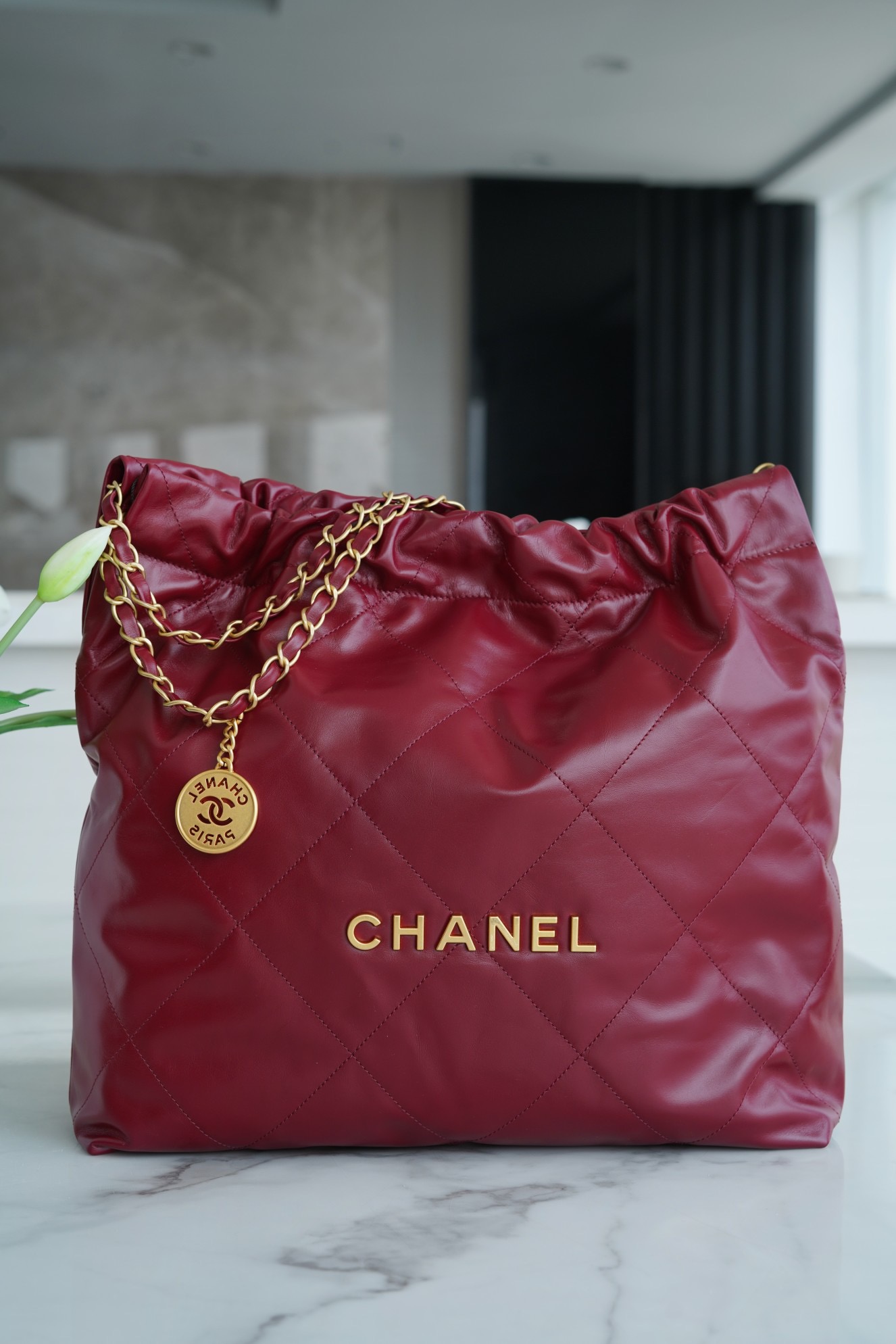 샤넬 CHANEL 22 핸드백 미디엄 39CM