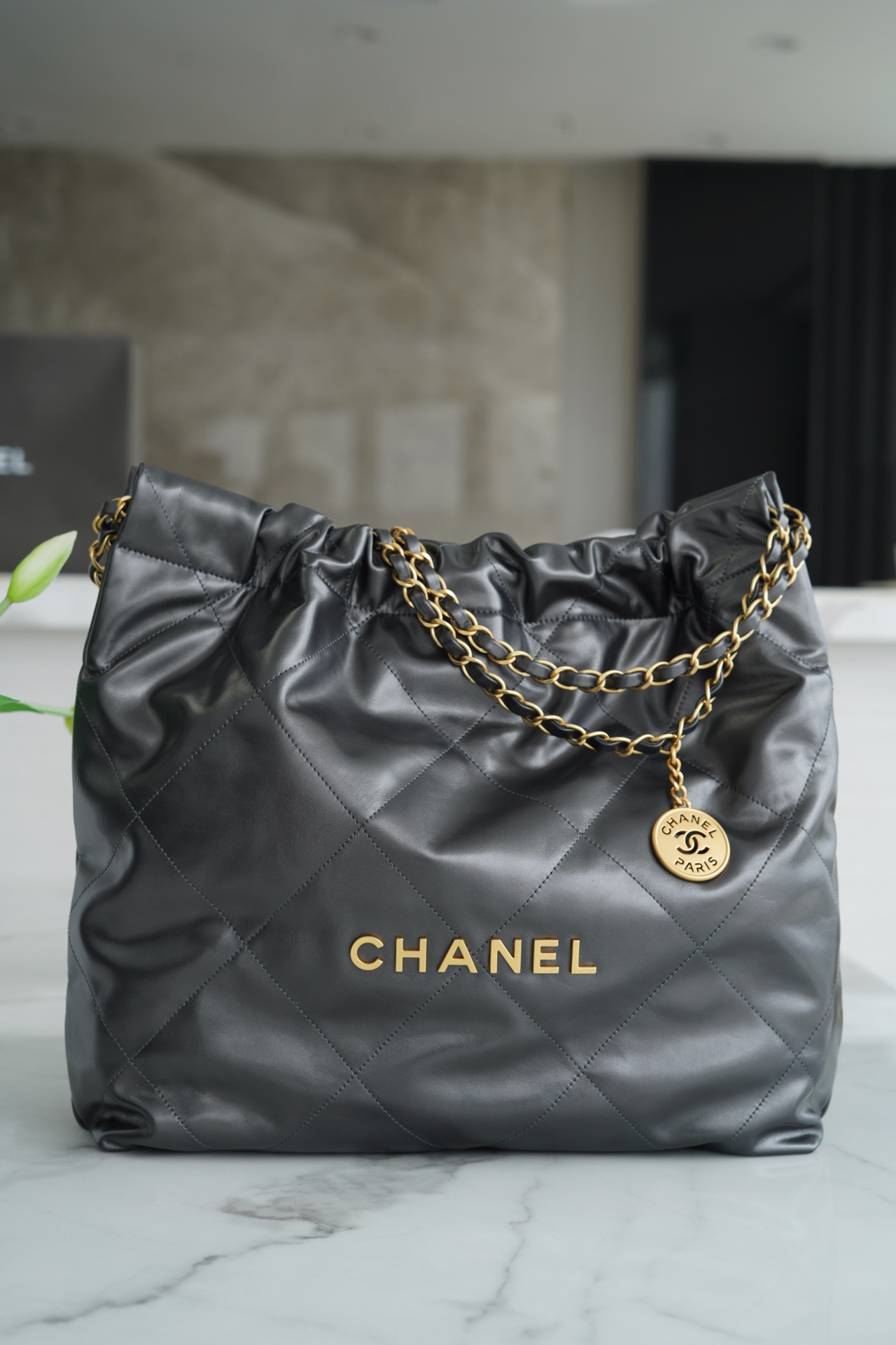 샤넬 CHANEL 22 핸드백 미디엄 39CM