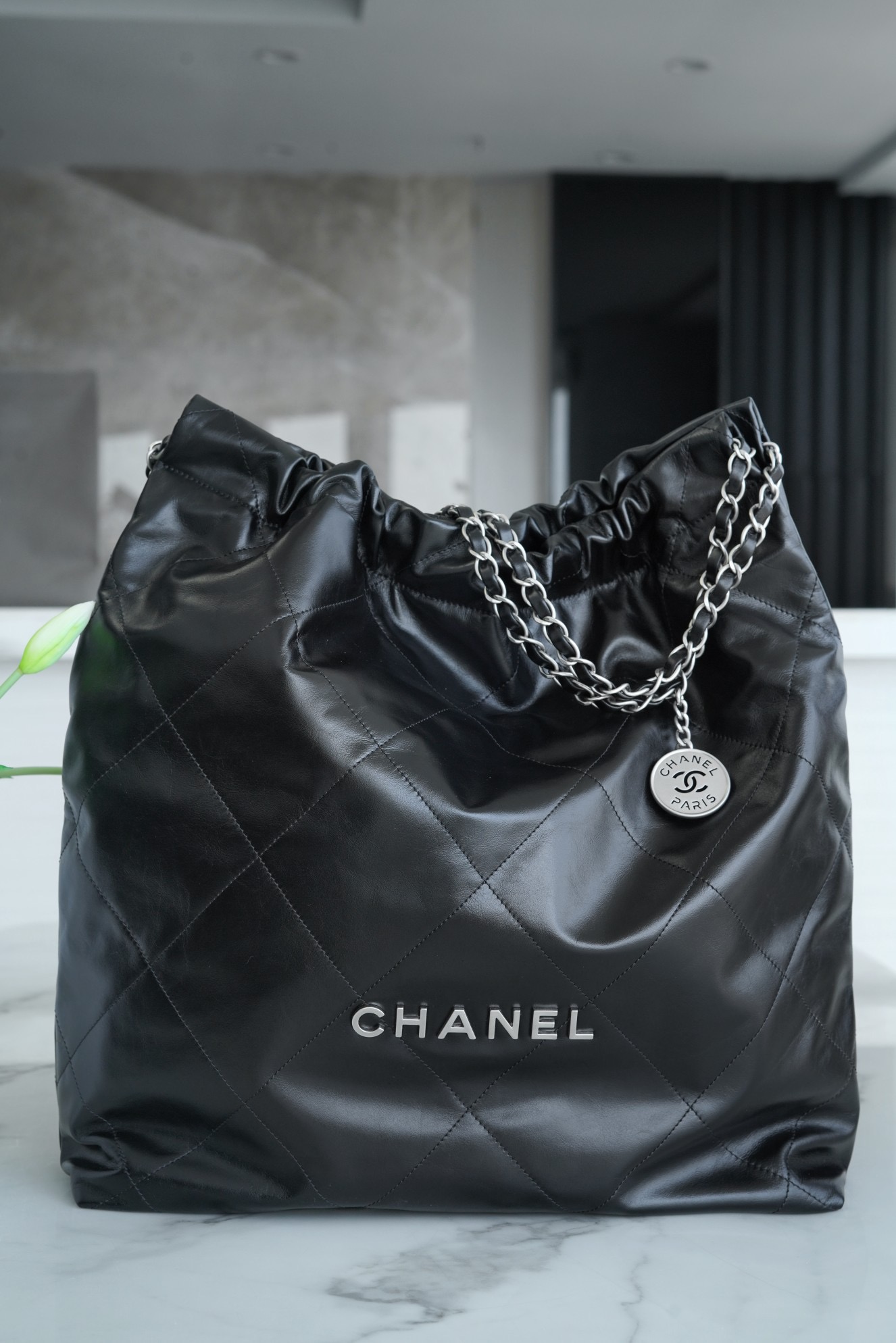 샤넬 CHANEL 22 라지 핸드백 48CM