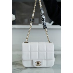 샤넬 CHANEL 미니 플랩 백 16CM