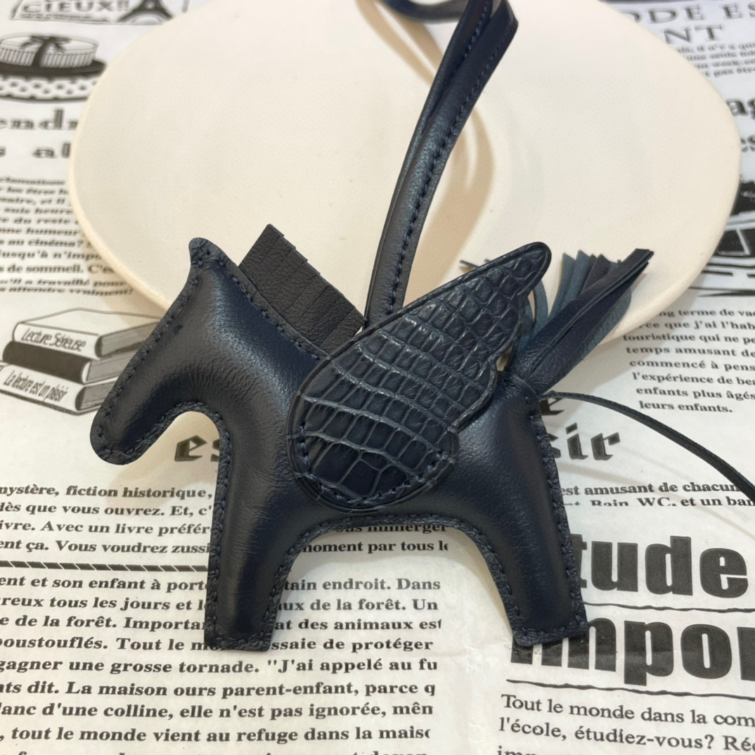 에르메스 HERMES 로데오 페가수스  참 장식 Rodeo Pegase Charm