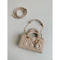 디올 Dior D-Joy bag 탑 핸들백 17.5CM