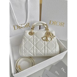 디올 Dior Lady 95.22 탑 핸들백 25CM