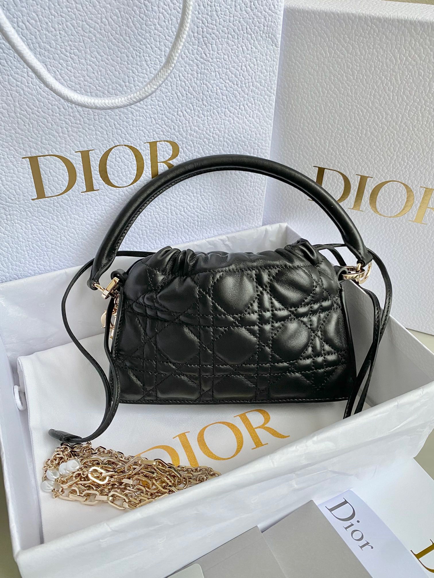 디올 Dior Lady mini 크로스 백 19CM