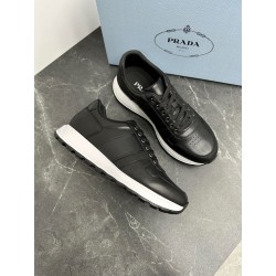 프라다 Prada 스니커즈