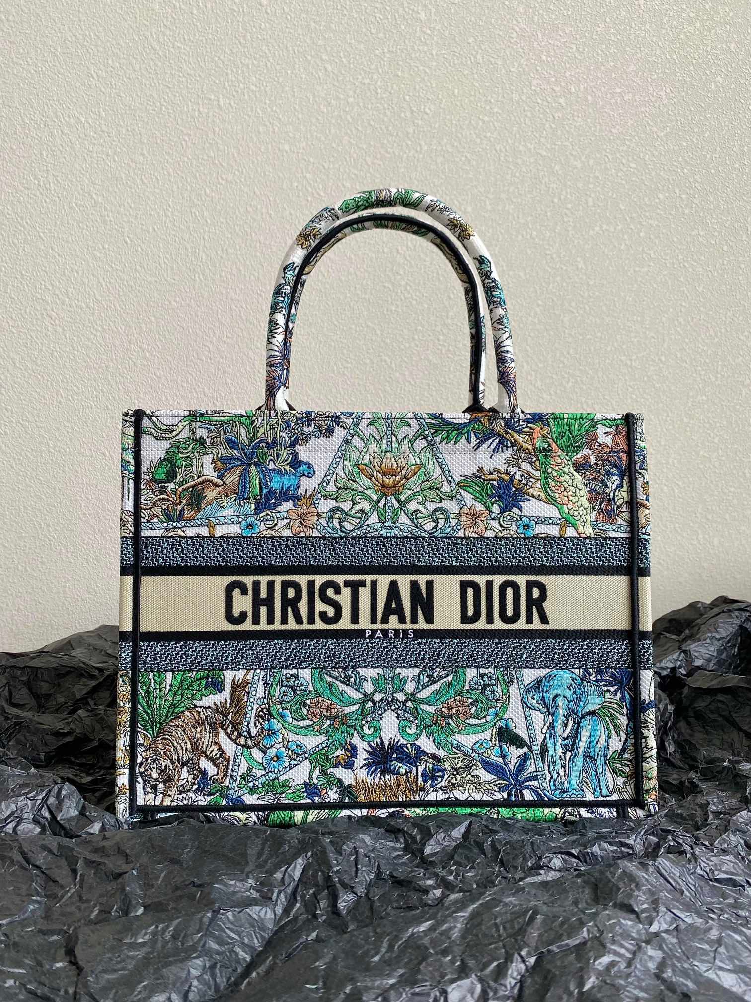 디올 Dior Book tote  토트 백 36CM