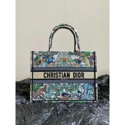 디올 Dior Book tote  토트 백 36CM