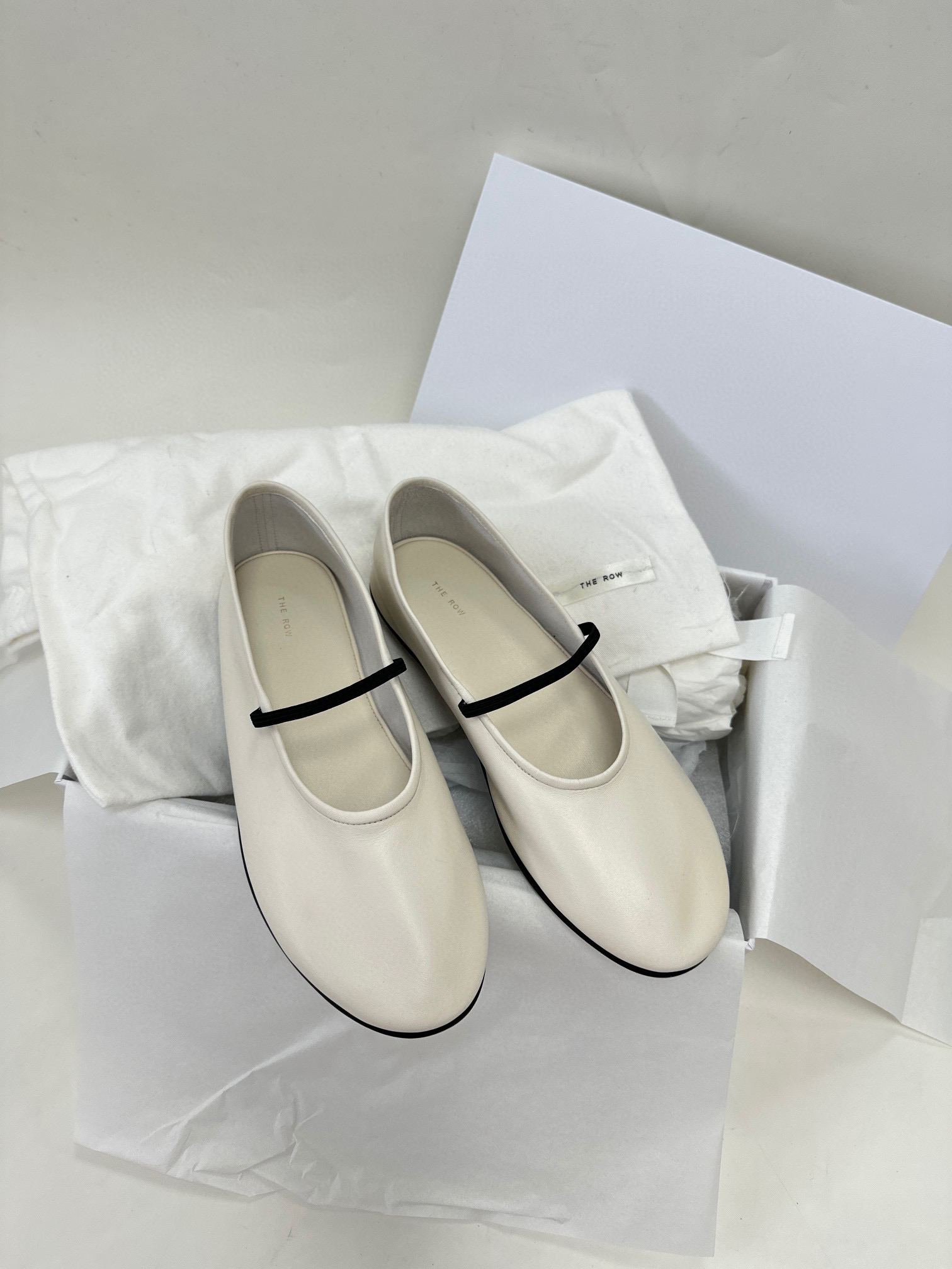 더 로우 The Row Elastic Ballet 가죽 슬리퍼