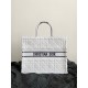 디올 Dior Book tote 토트 백 42CM