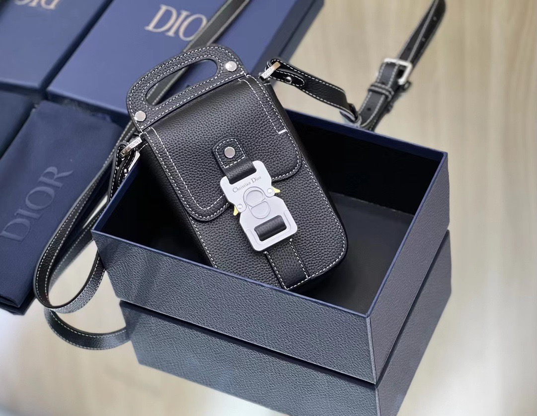 디올 Dior 크로스 백 11CM