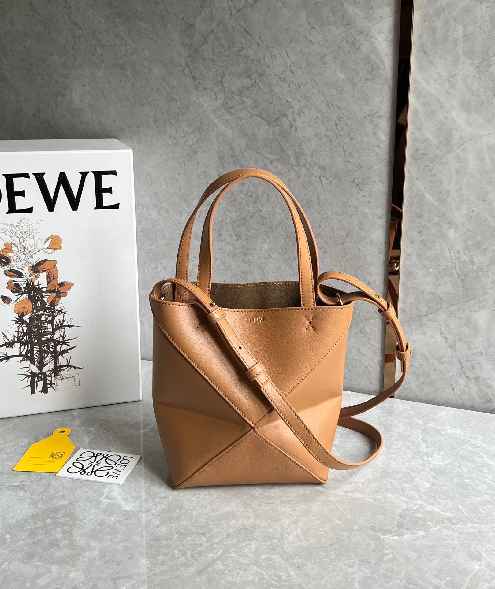 로에베 Loewe puzzle fold tote 토트 백 20CM