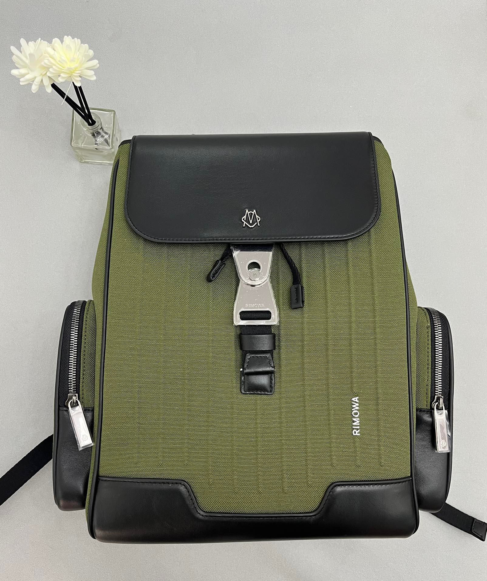 리모와 rimowa NEVER STILL 백팩 40.5CM