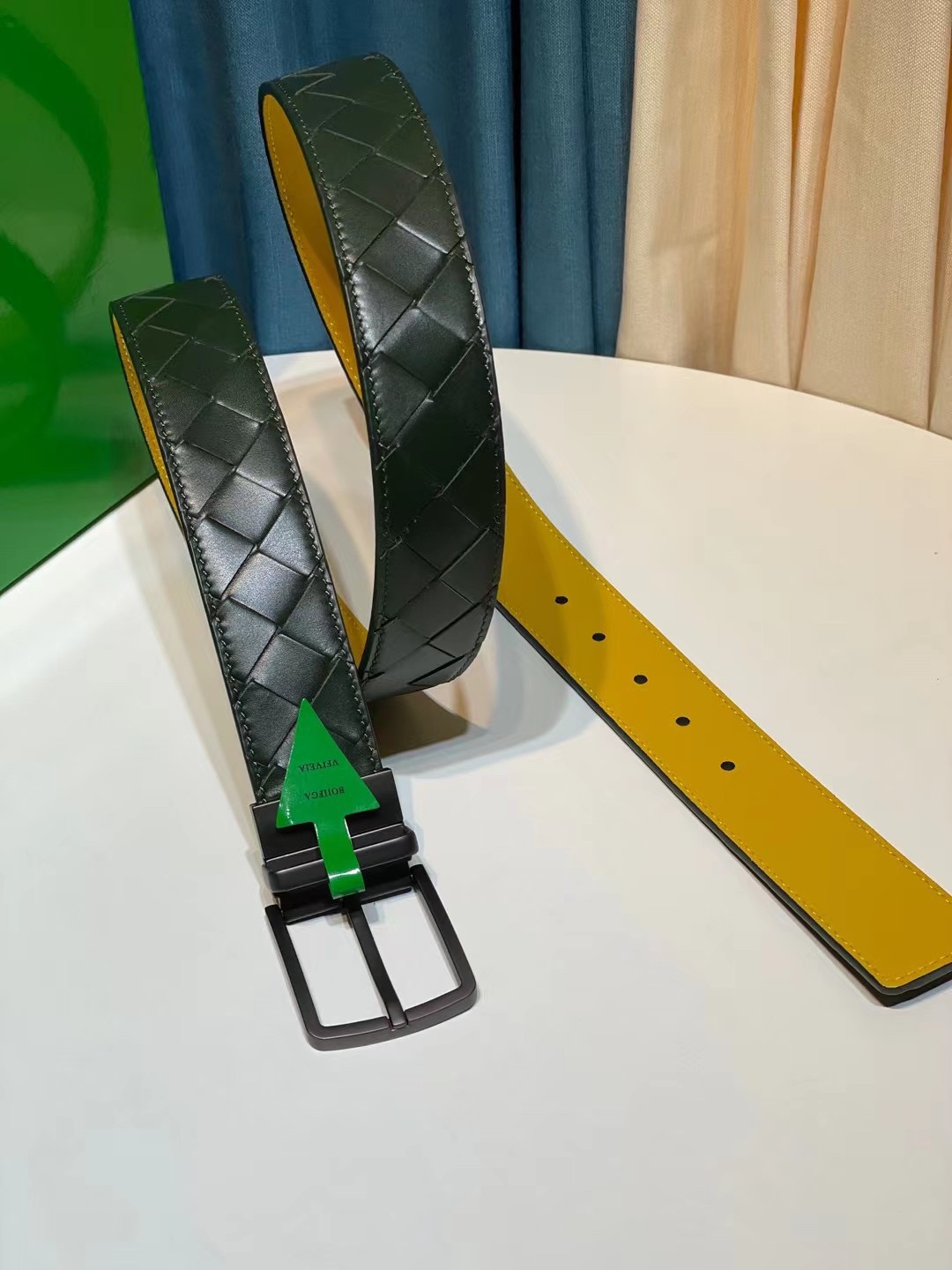 보테가베네타 Bottega Veneta 벨트 3.5CM