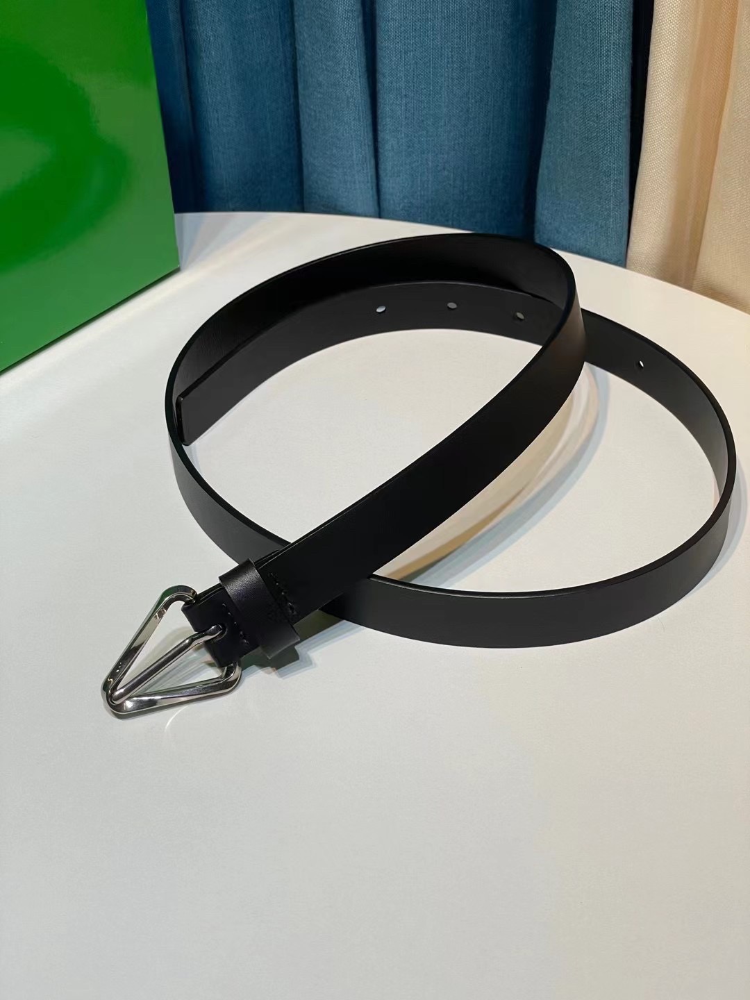 보테가베네타 Bottega Veneta  벨트 2.0CM
