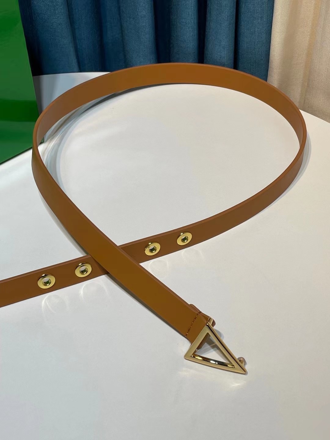 보테가베네타 Bottega Veneta 벨트 2.0CM