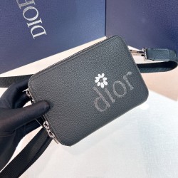 디올 Dior By Erl 크로스 백 17CM