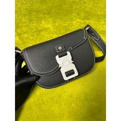 디올 Dior 크로스 백 19.5CM