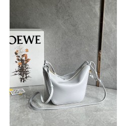로에베 Loewe hammock 숄더백 28CM