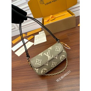 루이비통 Louis Vuitton M82211 숄더백 23.5CM