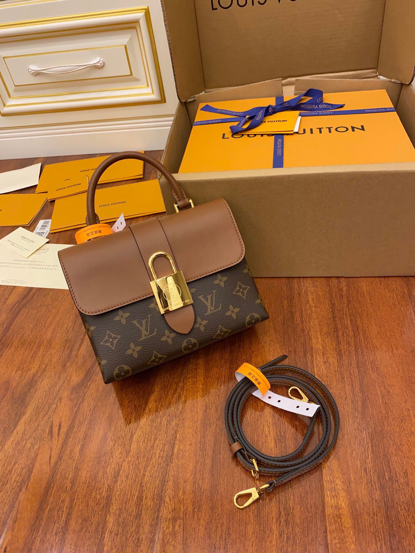 루이비통 Louis Vuitton 44654 탑 핸들백 20CM