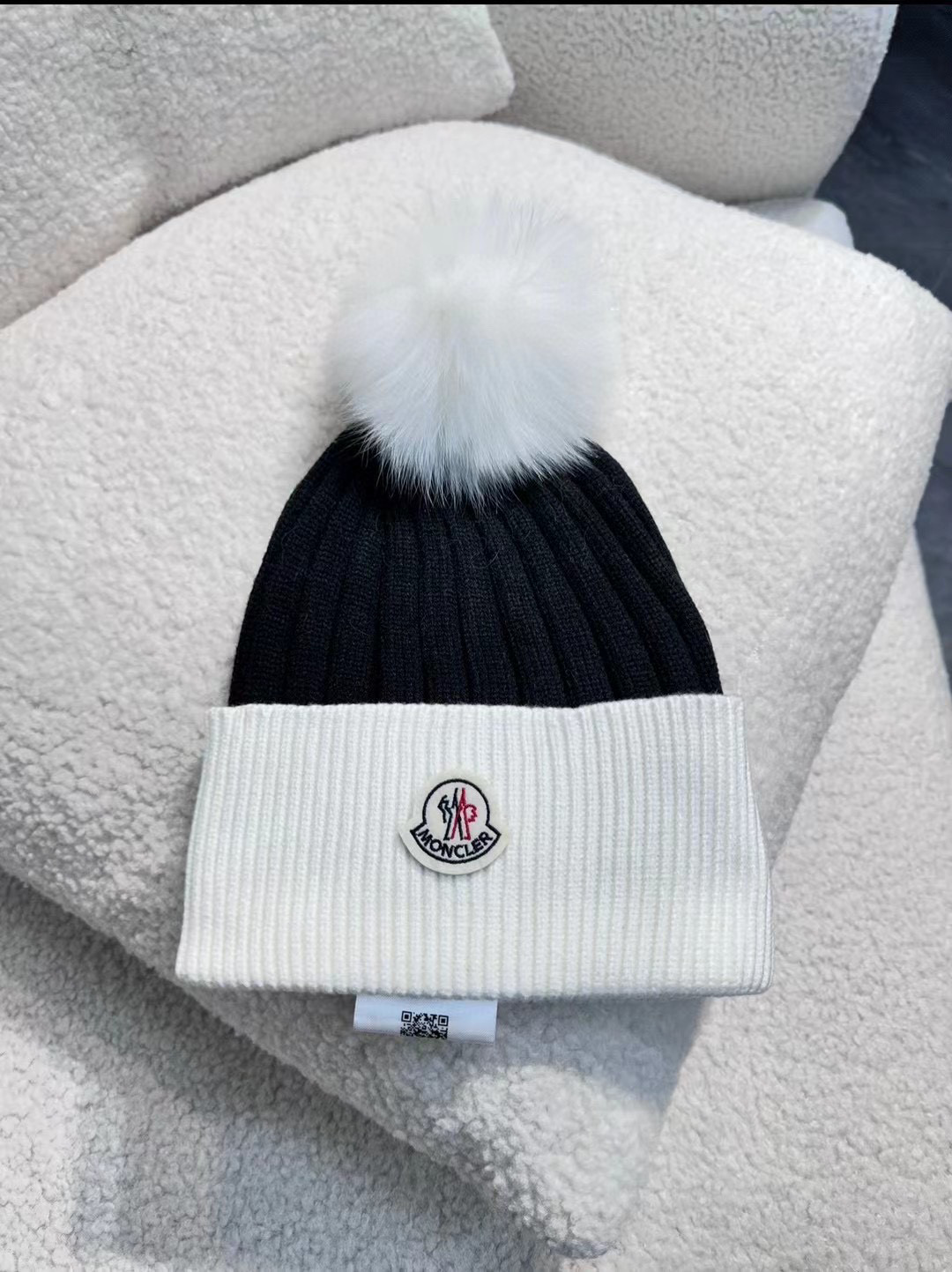 몽클레어 Moncler 모자