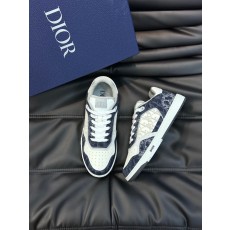 디올 Dior 스니커즈