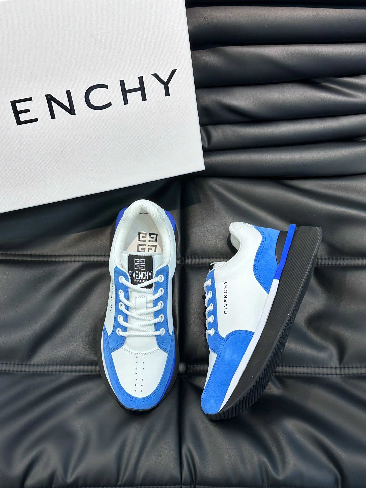 지방시 Givenchy 스니커즈