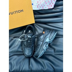 루이비통 Louis Vuitton 스니커즈