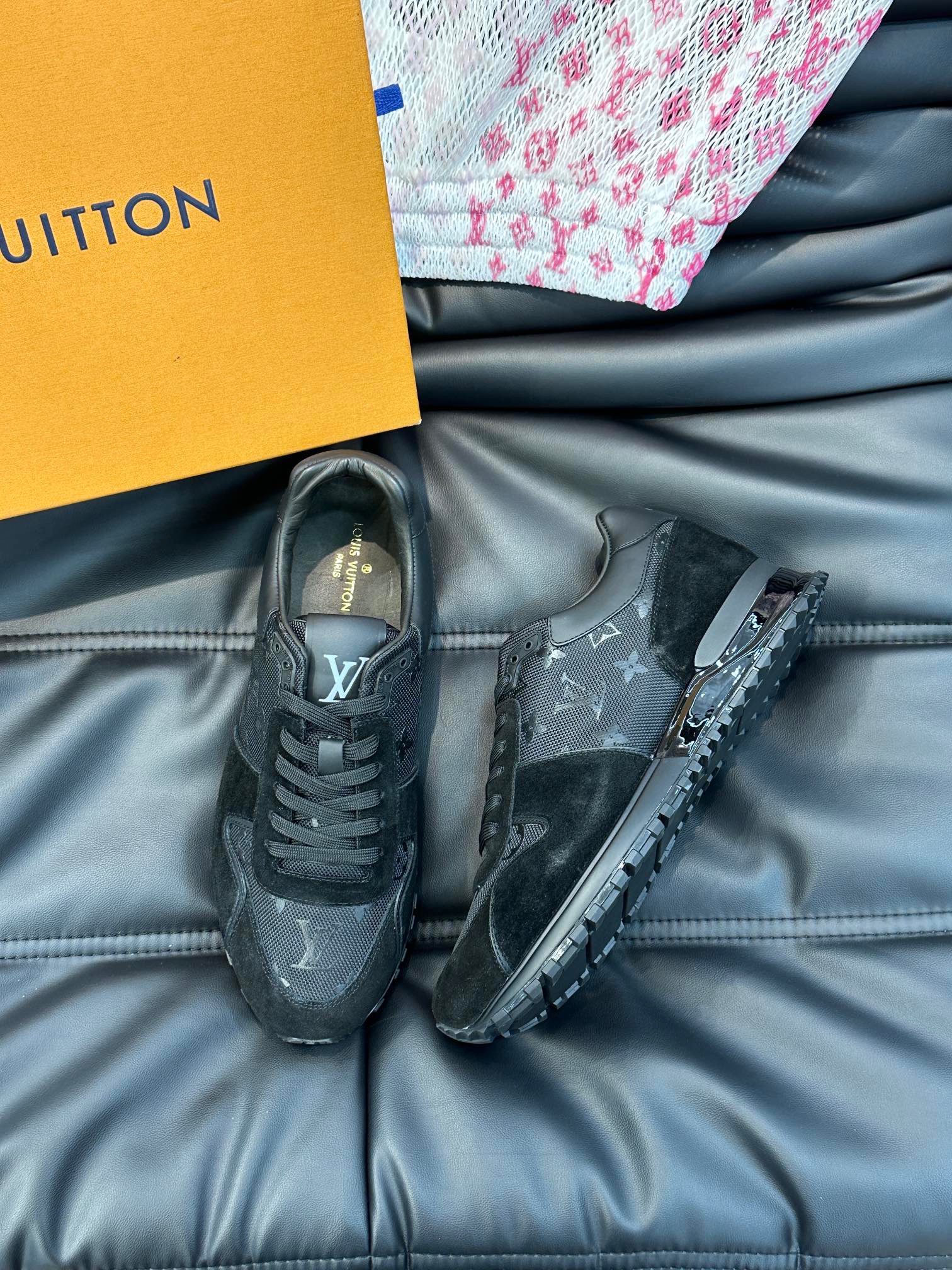 루이비통 Louis Vuitton 스니커즈