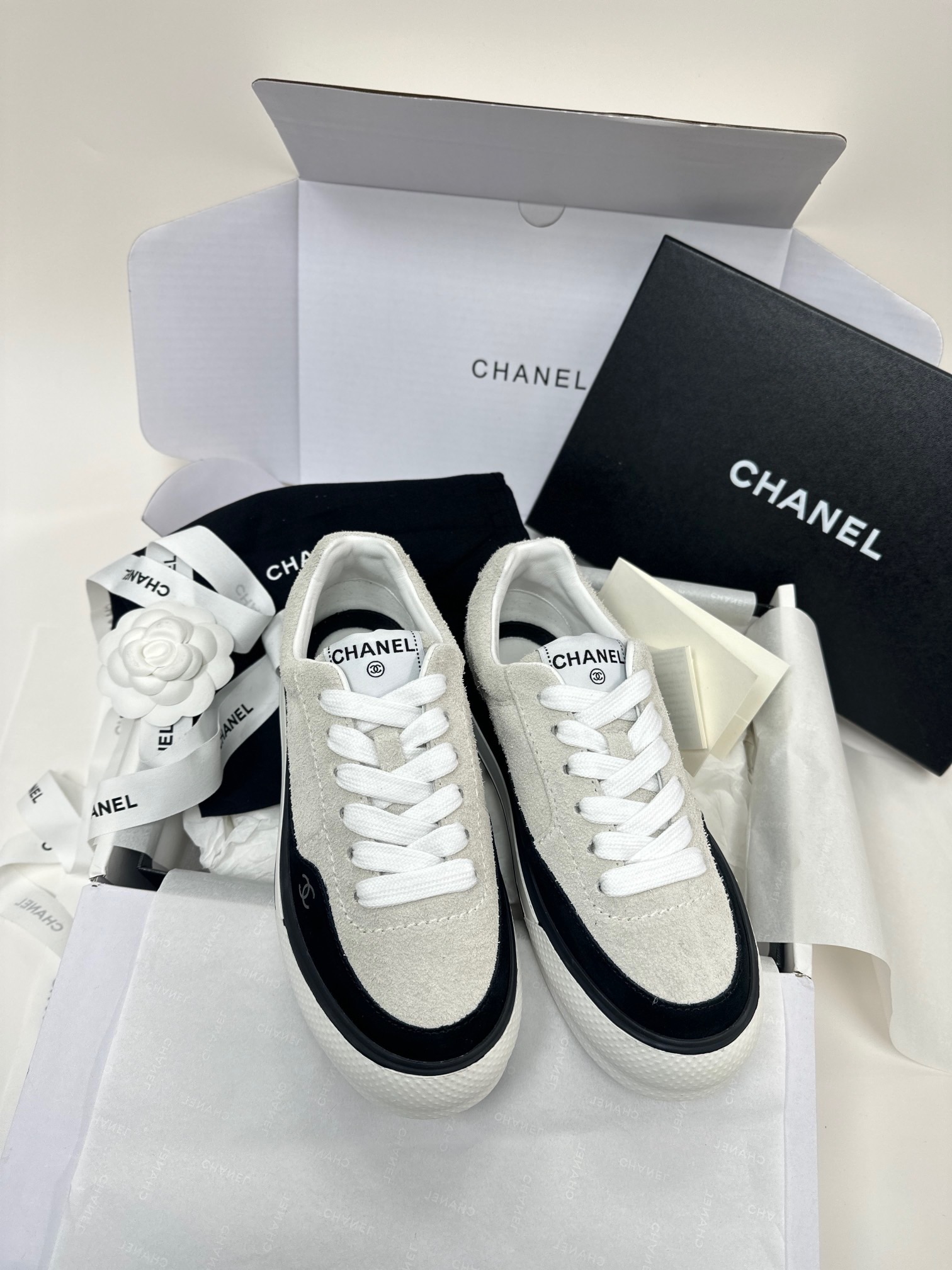샤넬 CHANEL 스니커즈