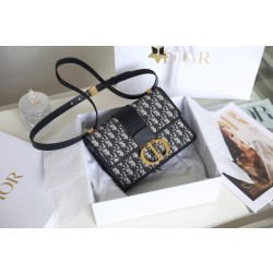 디올 Dior 30 Montaigne 크로스 백 24CM