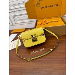 루이비통 Louis Vuitton 23646 숄더백 21.5CM