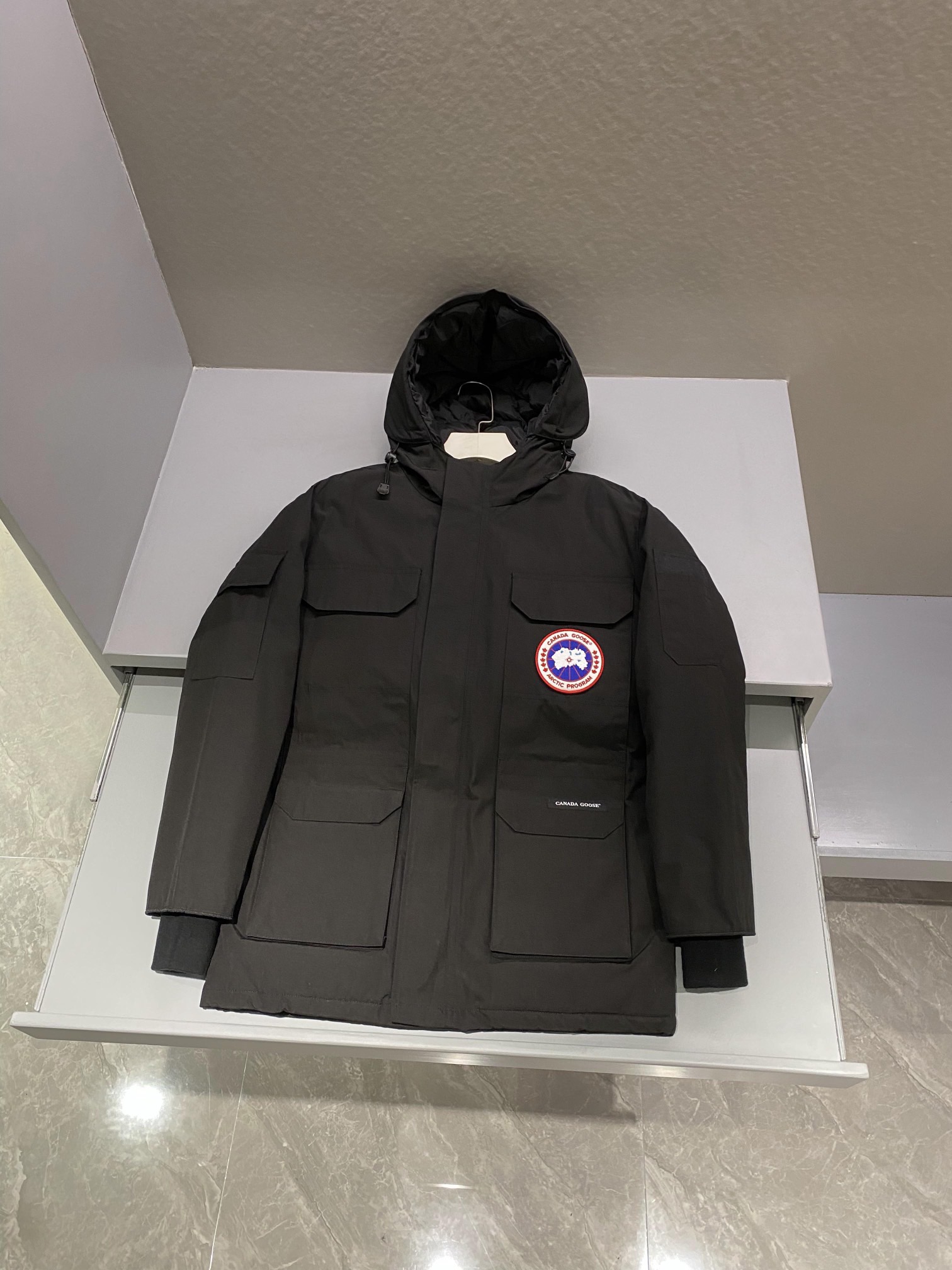 캐나다구스 Canada Goose 패딩