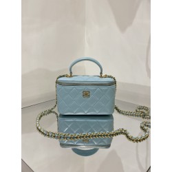샤넬 CHANEL AP2199 체인 코스메틱 케이스 램스킨 & 골드 메탈 16.5CM