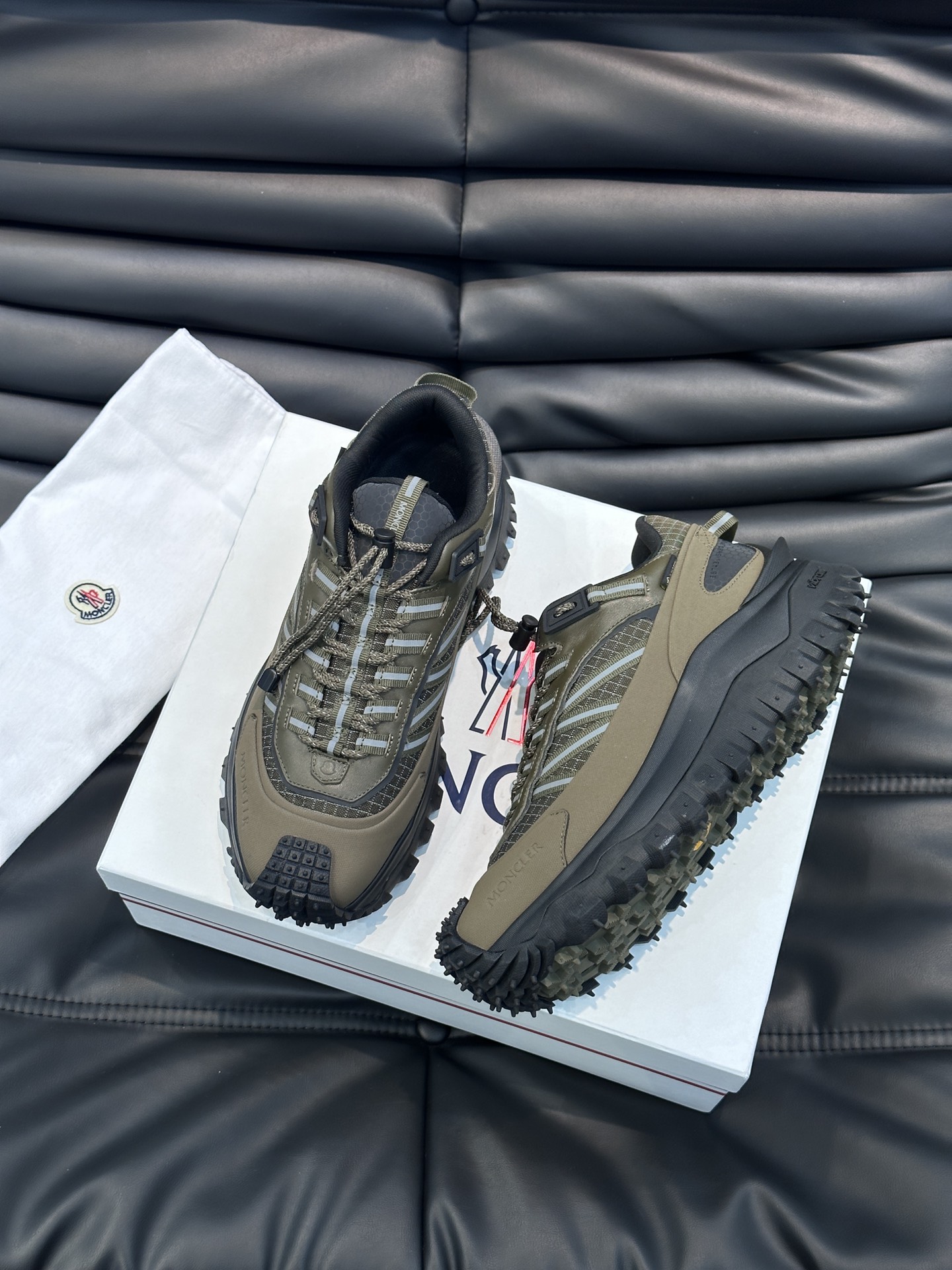 몽클레어 Moncler 스니커즈