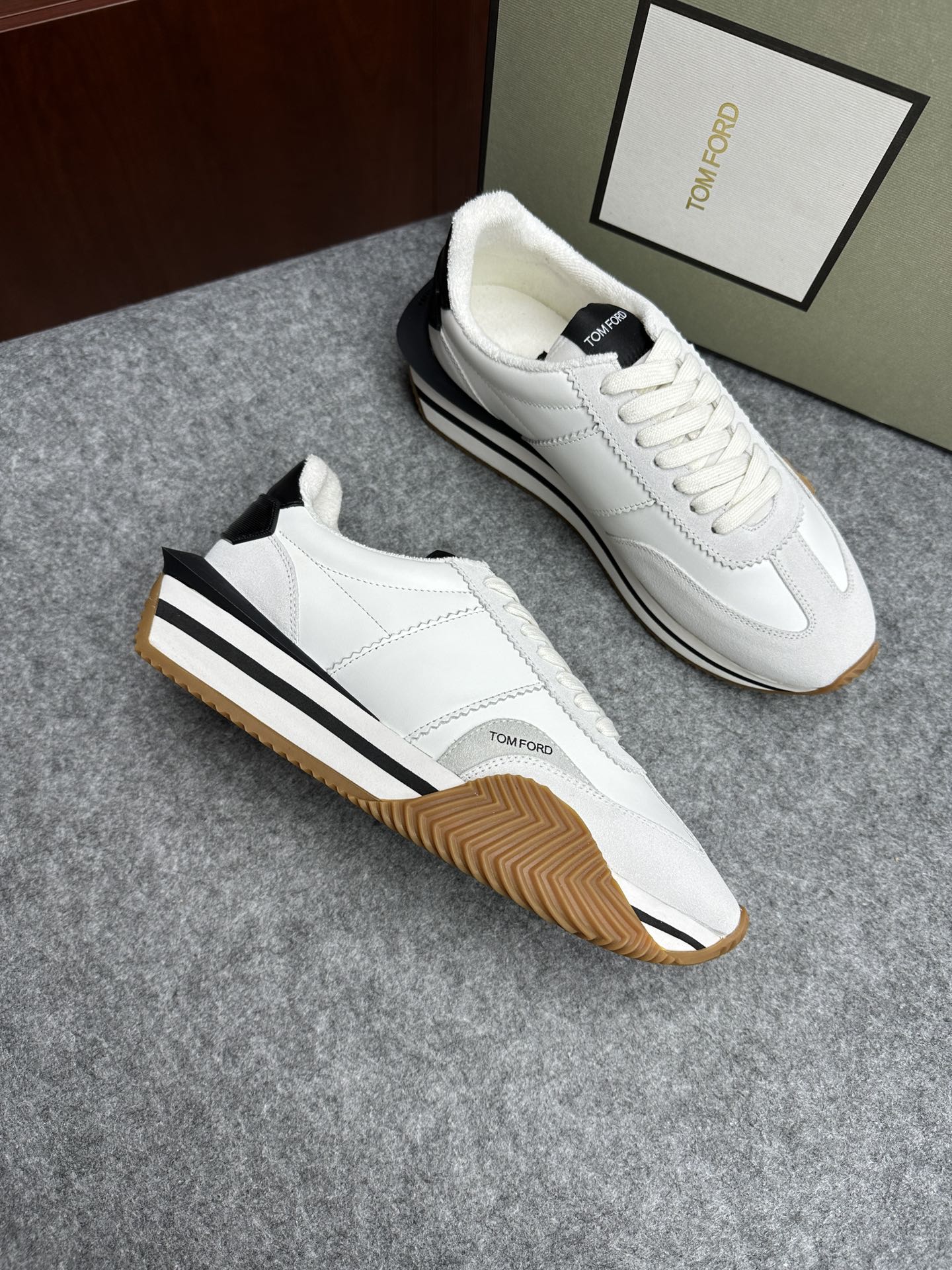 톰 포드 Tom Ford 스니커즈