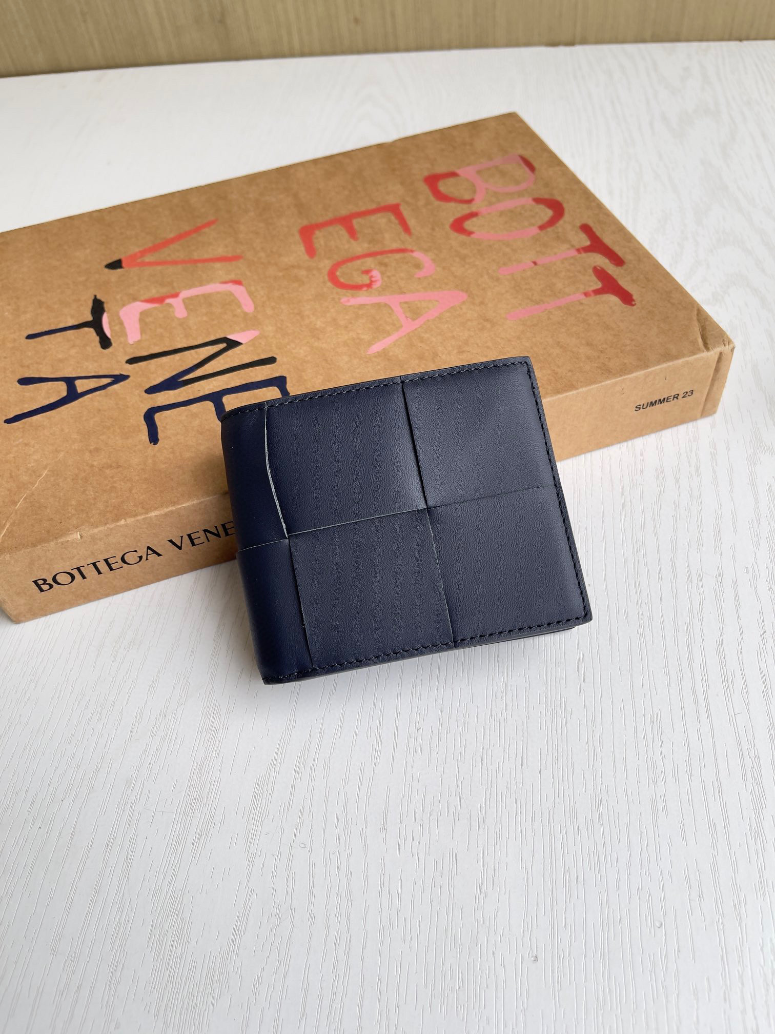 보테가 베네타 Bottega Veneta Bi-Fold Wallet 반지갑 649603