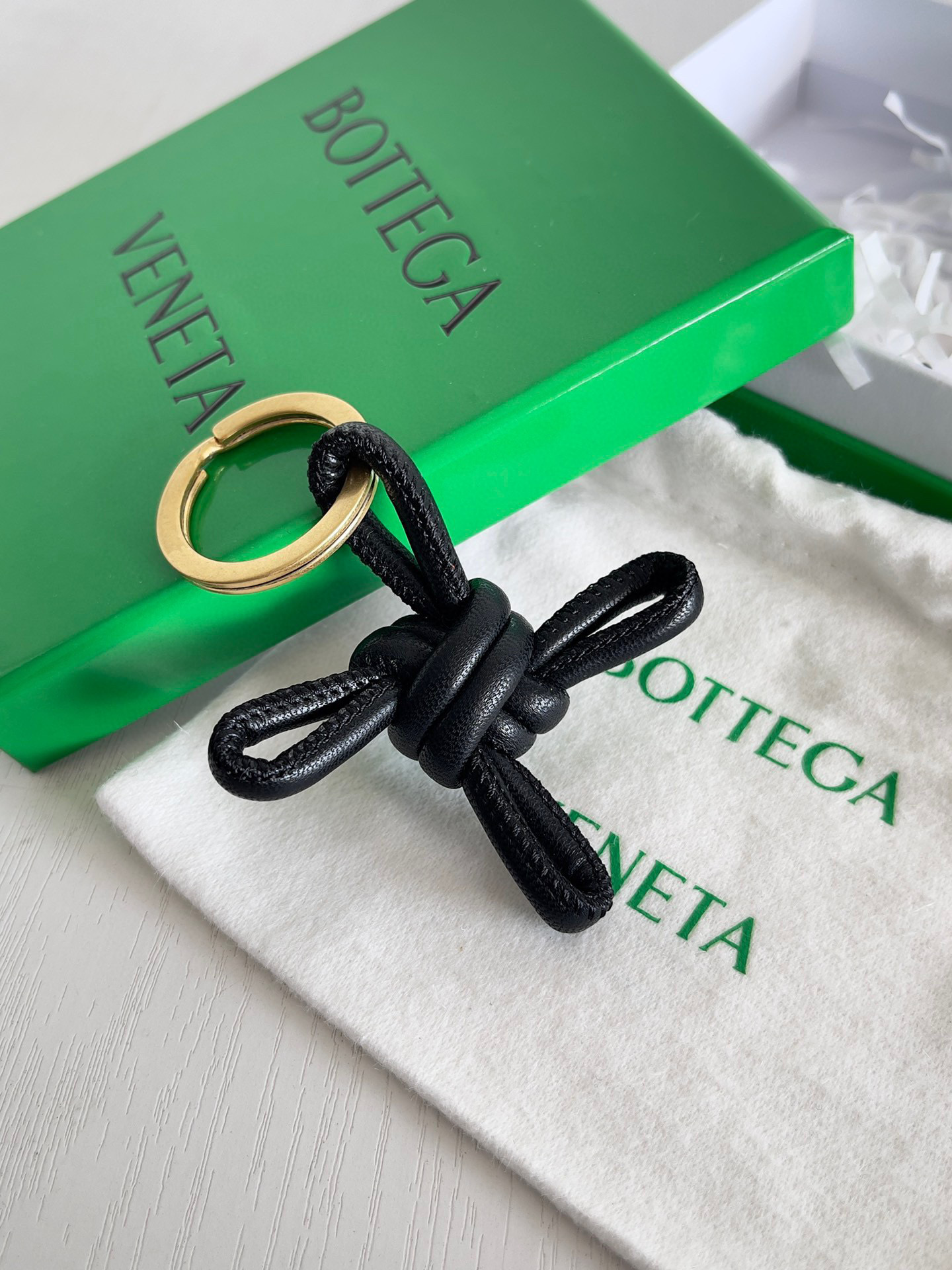 보테가베네타 Bottega Veneta