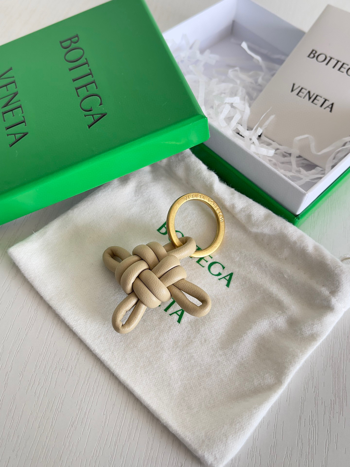 보테가베네타 Bottega Veneta