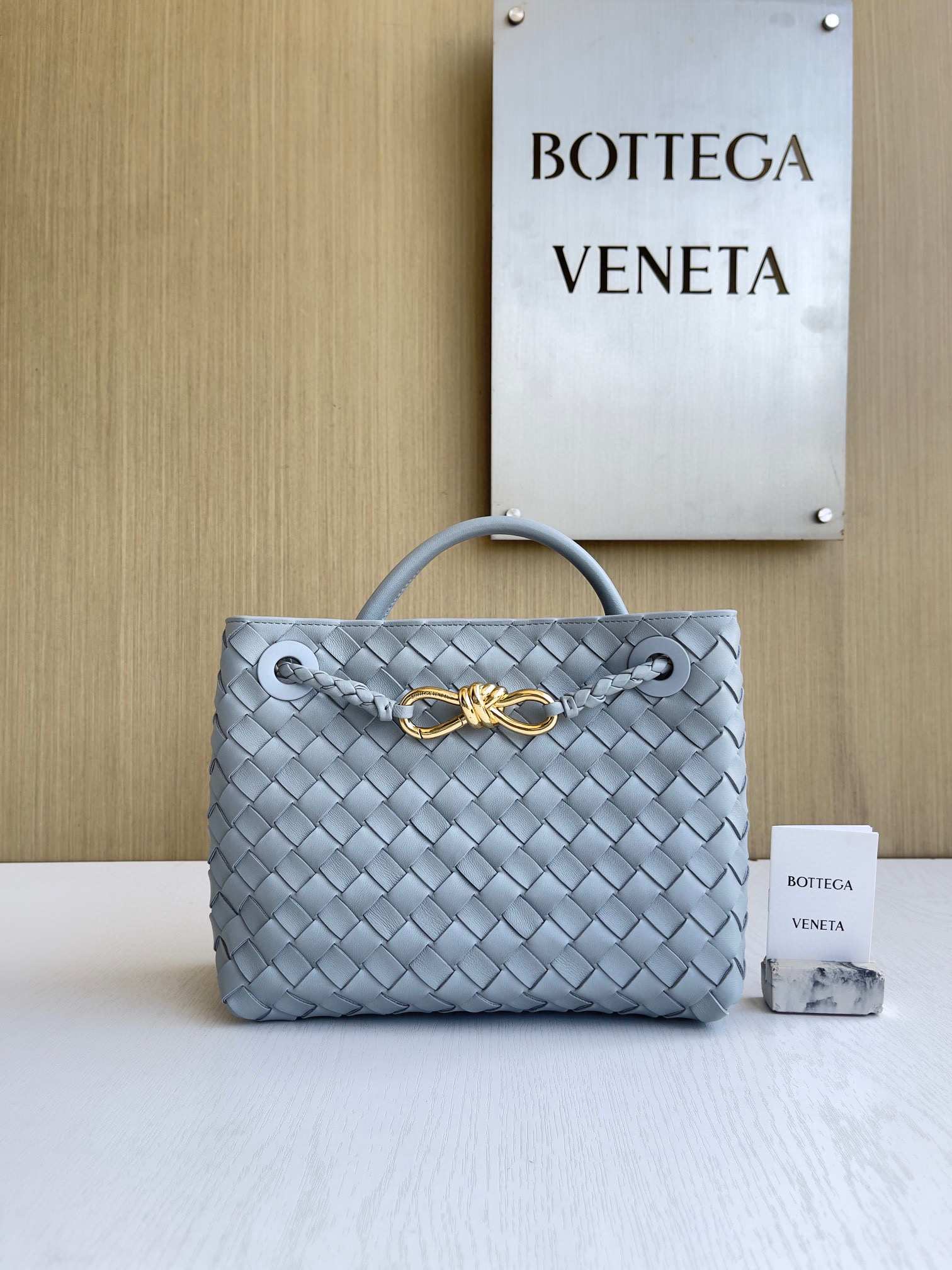 보테가베네타 Bottega Veneta 스몰 안디아모 Andiamo 743568 25cm