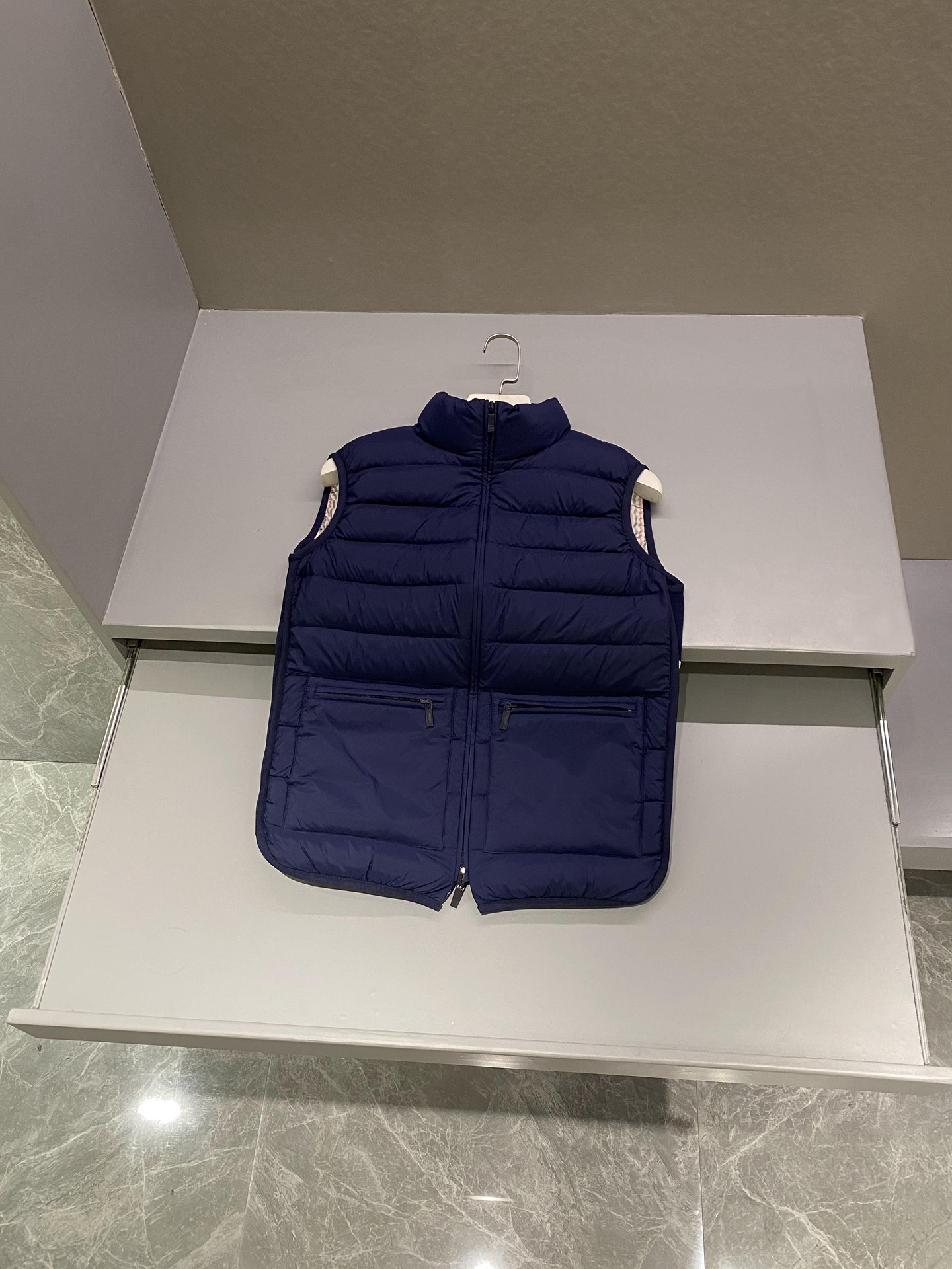 톰브라운 Thom Browne 패딩