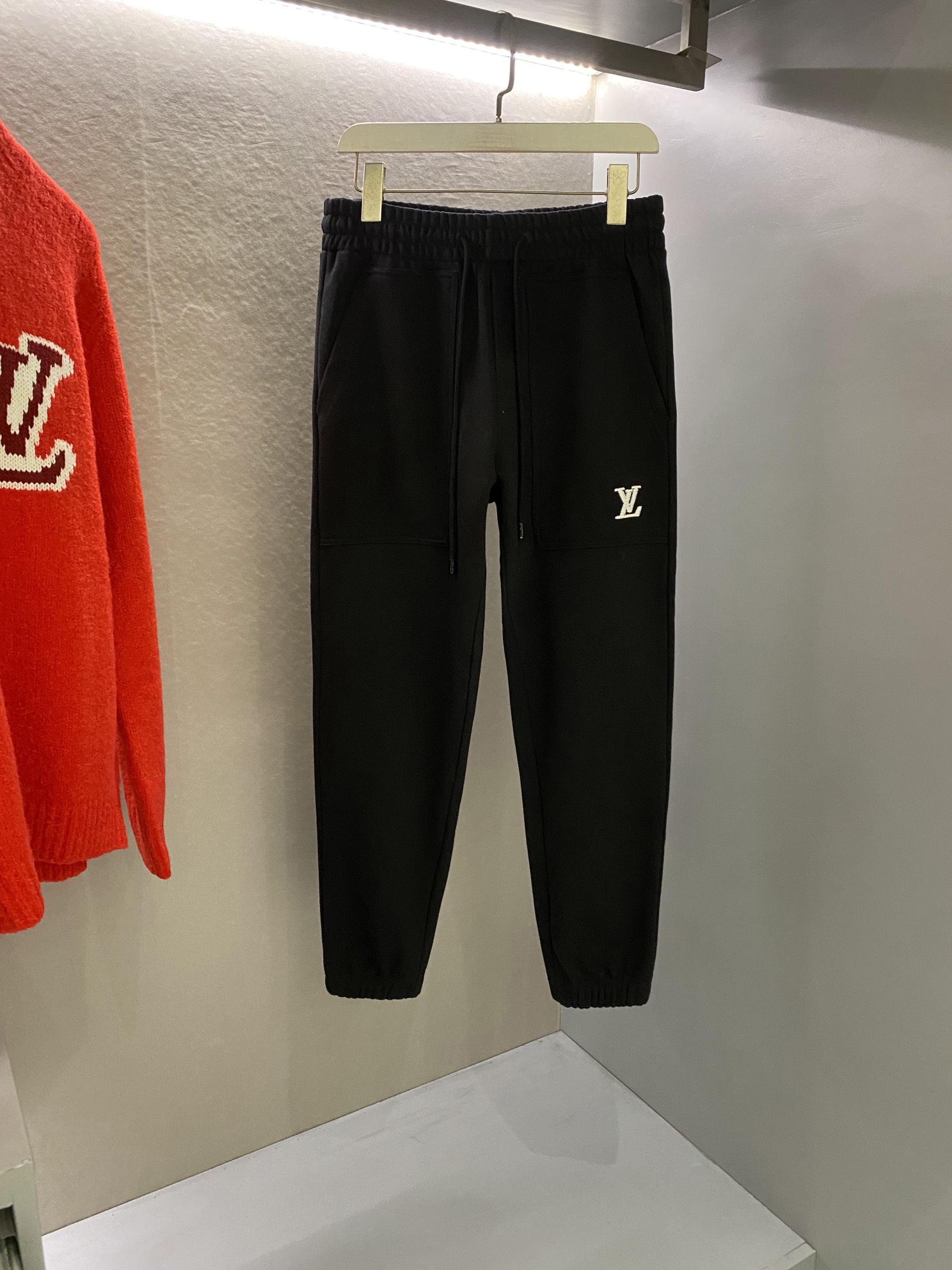 루이비통 Louis Vuitton 트레이닝팬츠
