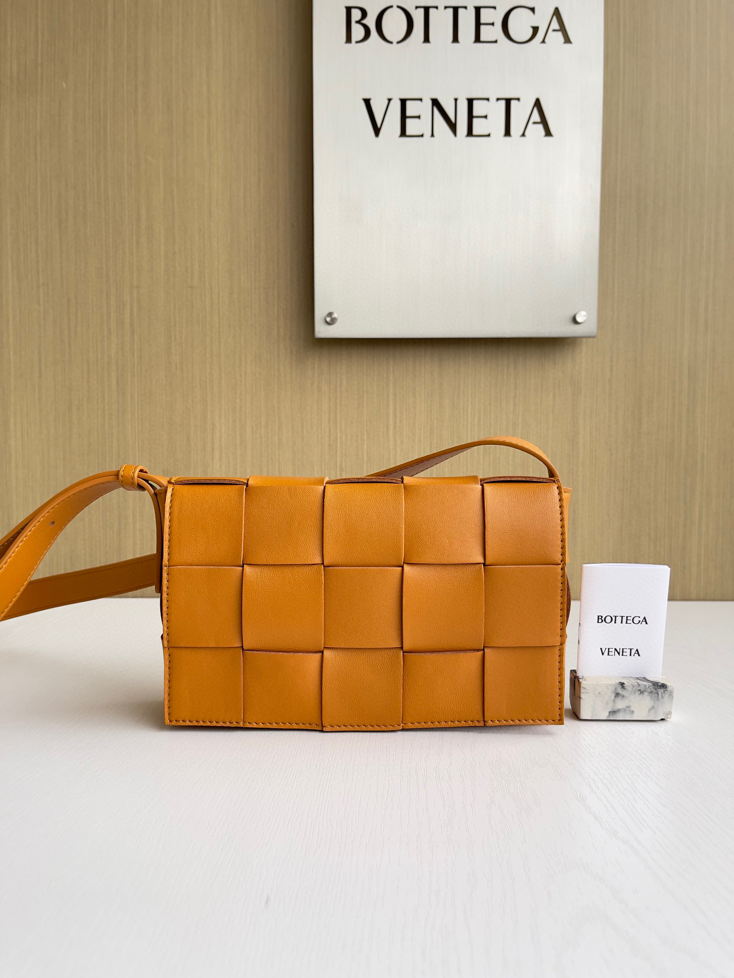 보테가베네타 Bottega Veneta Cassette 카세트 578004