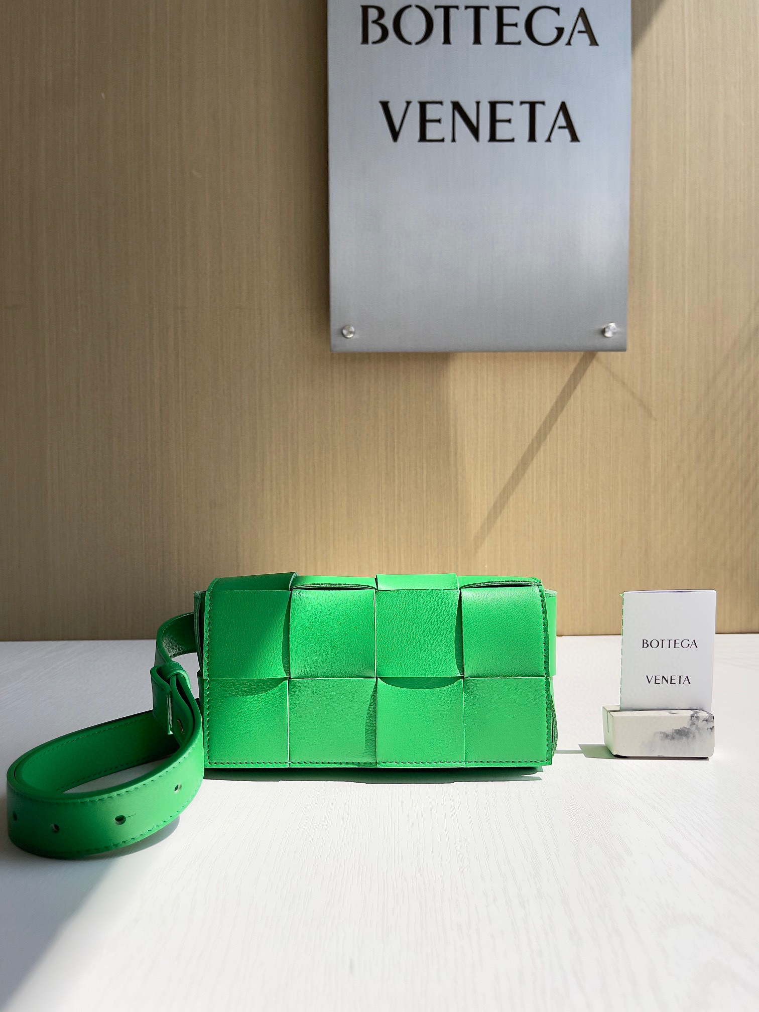 보테가베네타 Bottega Veneta Cassette 639367