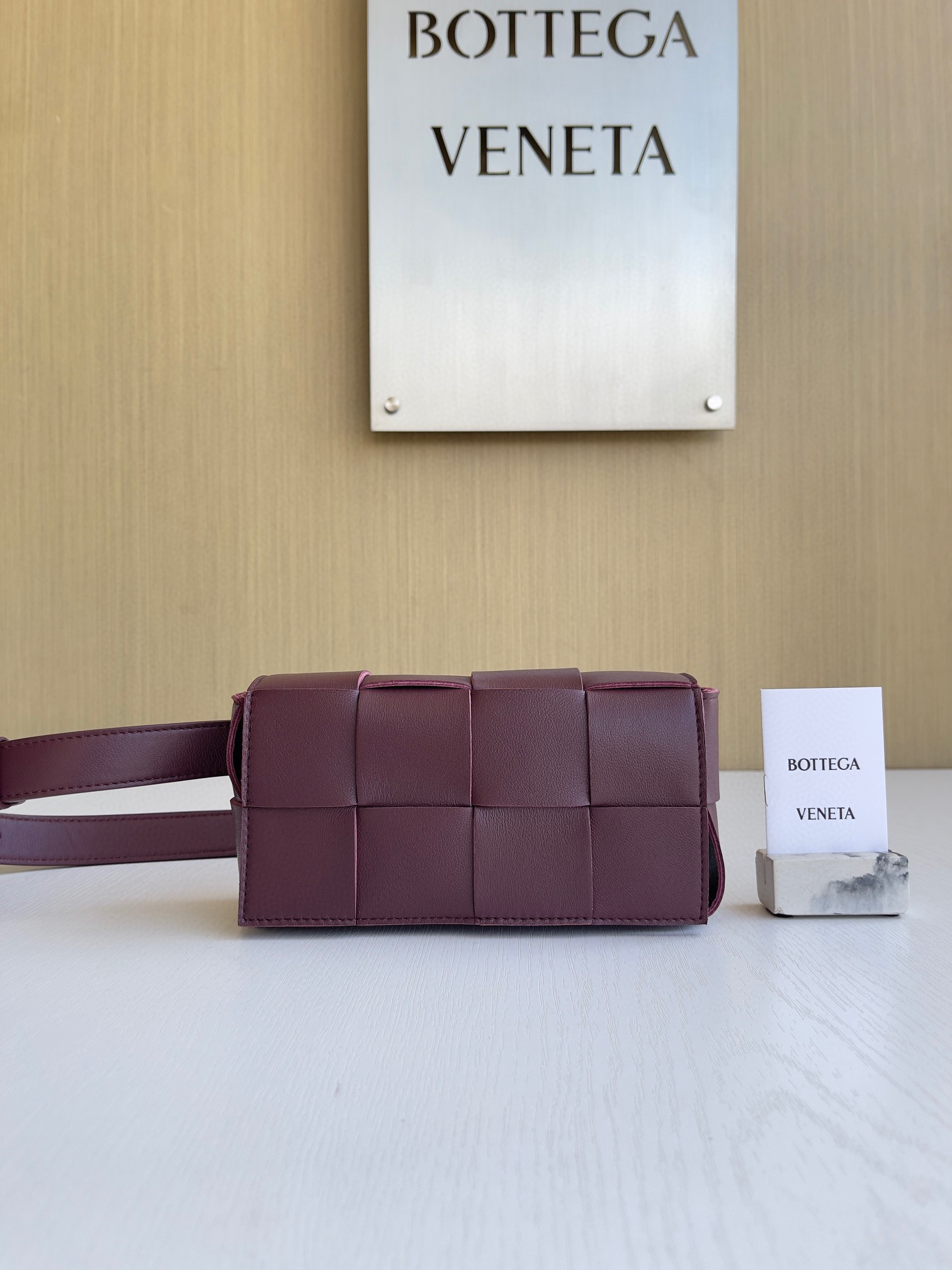 보테가베네타 Bottega Veneta Cassette 639367