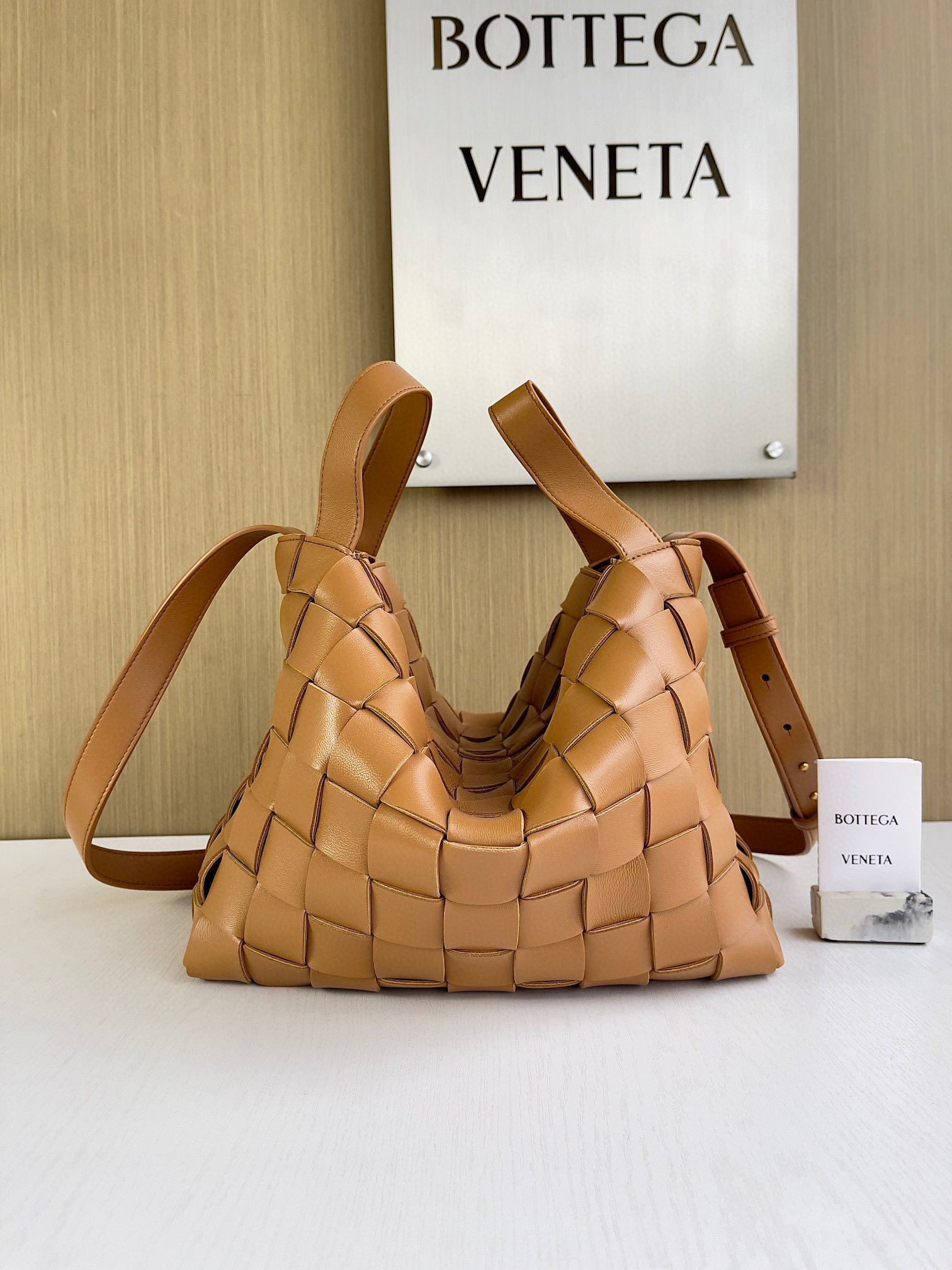 보테가베네타 Bottega Veneta Bowling Cassette 730327 28cm
