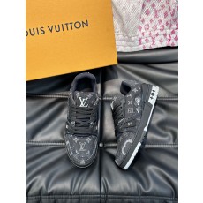 루이비통 Louis Vuitton 스니커즈