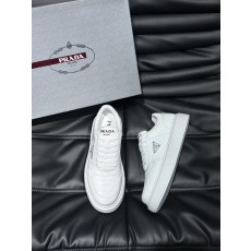 프라다 Prada 스니커즈